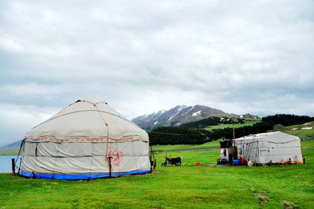 花漾伊犁：賽湖、薰衣草、喀拉峻、那拉提、巴音布魯克7日拼車(chē)