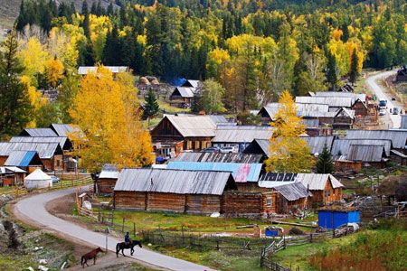 色誘喀納斯：可可托海、喀納斯、白哈巴、禾木村、五彩灘、魔鬼城環(huán)游7日